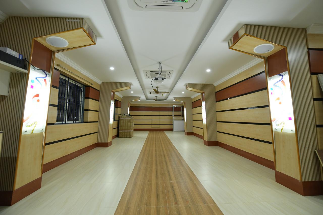 Hotel Apple Park Inn Tiruchirappalli Camera foto